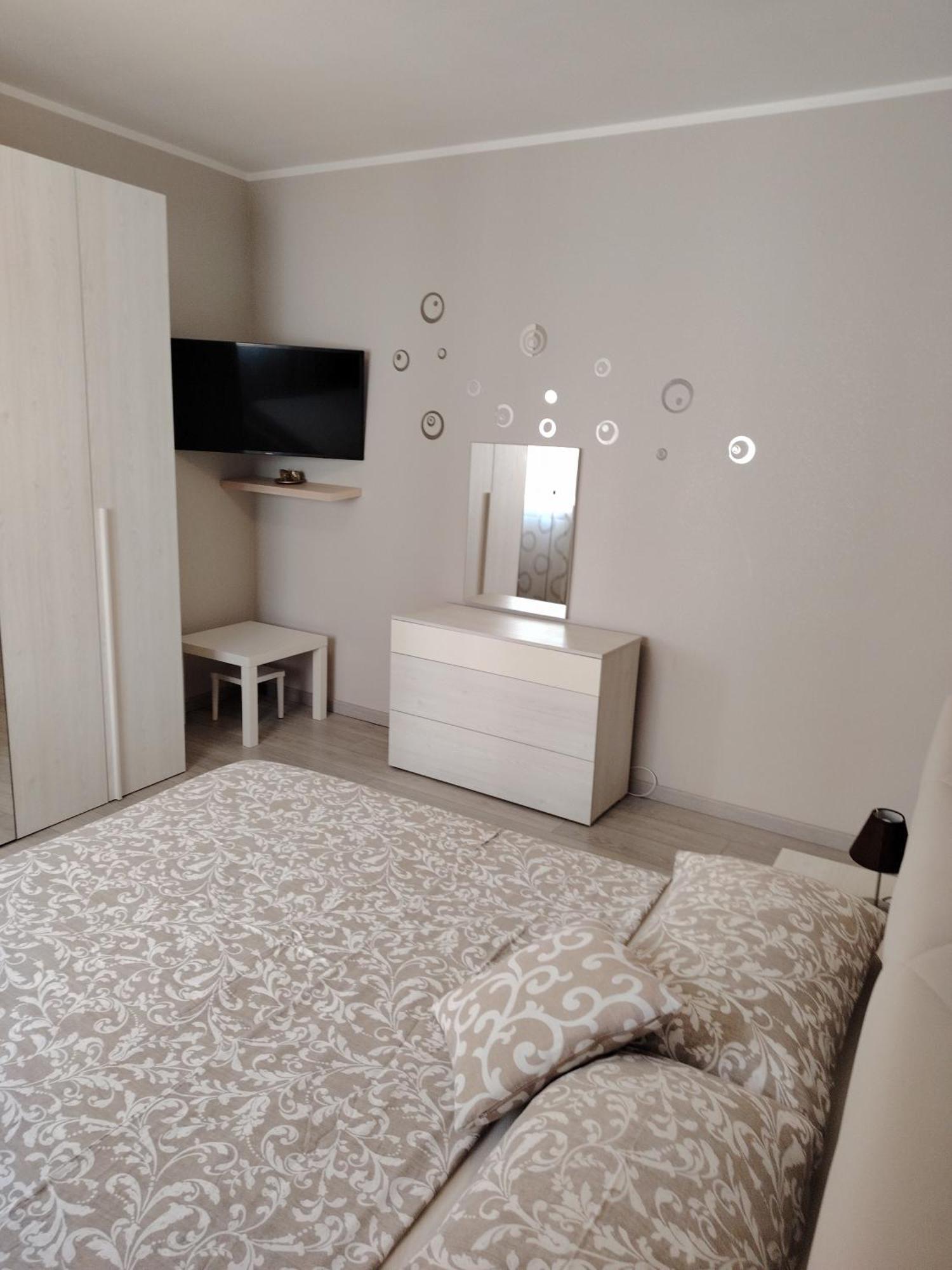 Holiday House Савона Екстер'єр фото
